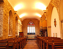 St Audoens Parish Church nave photo