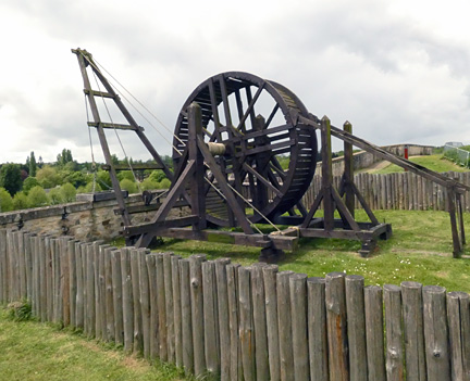 William Conquerer Castle Trebuchet